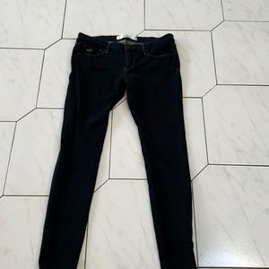 Hollister jeans  size 7R